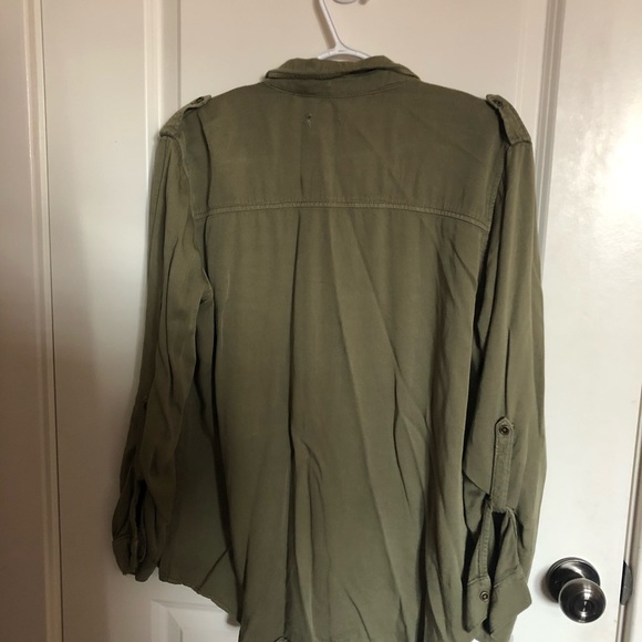 Overshirt - Picture 2 of 3